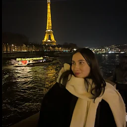 Emilia ZaelProfile Picture
