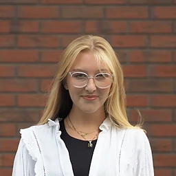 Barbara GoldaProfile Picture