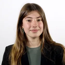 Carlota Puig