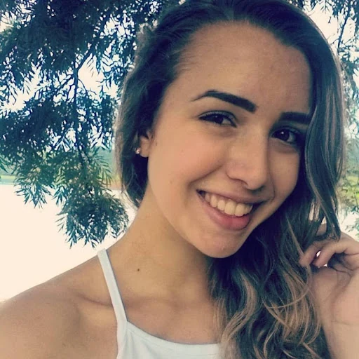 Larissa Gheller