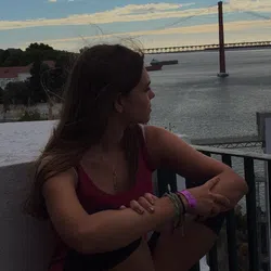 Maria Mendonça