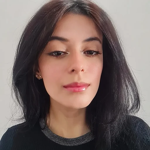 Caroline Gonzalez Macedo