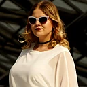 Julia JanickaProfile Picture