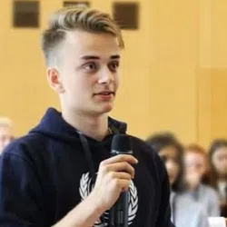 Krzysiu Klicki