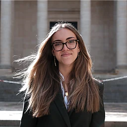 Ingrid NoelleProfile Picture