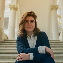 Sandra SkubisProfile Picture