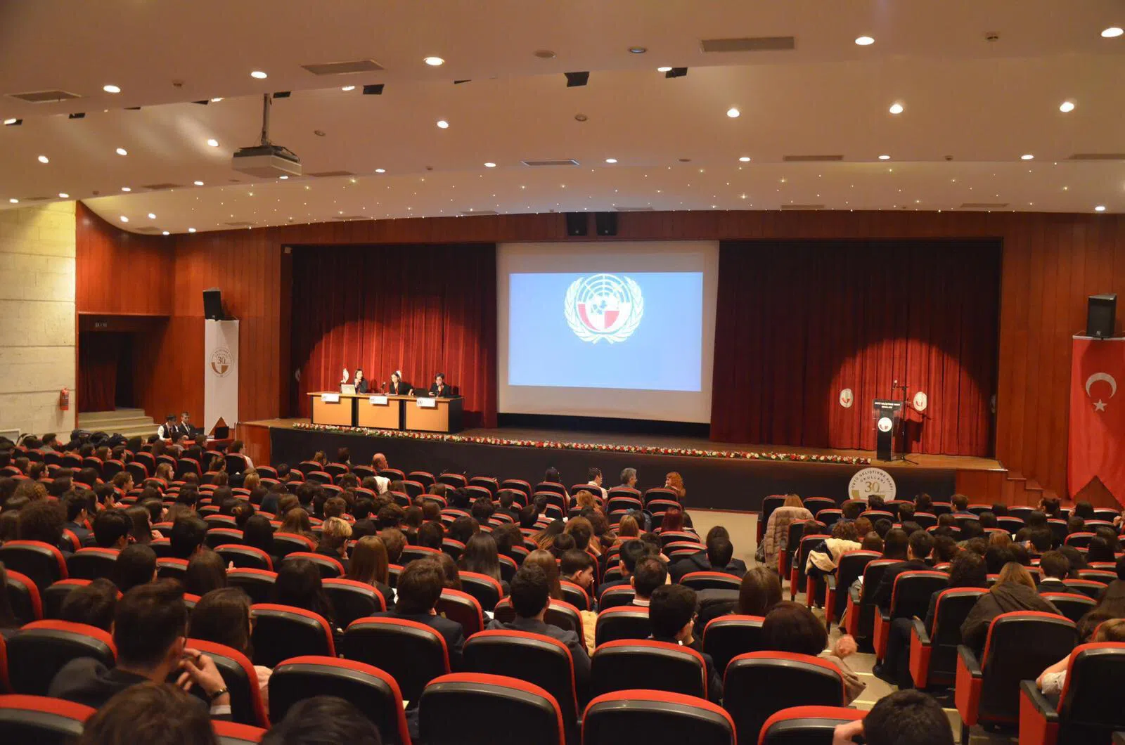 MCMUN 2019