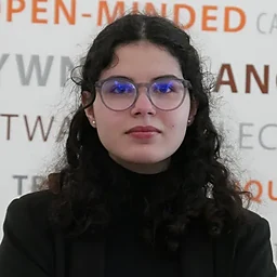 Amelia AnnabhaniProfile Picture
