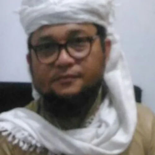 Prof.Dr. Suhendar LLM, PhD