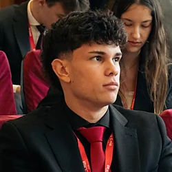 Lucas Gabriel  Sugubeata Dorobantu
