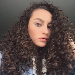 Rayane MartinsProfile Picture