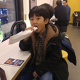 Chan YunProfile Picture