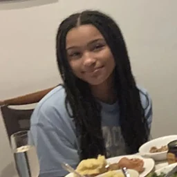 Chinenye NwoyeProfile Picture