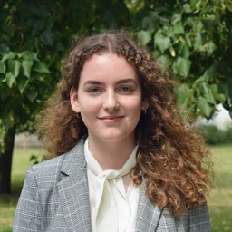 Viktória OlléováProfile Picture