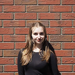 Nadia GracyasProfile Picture