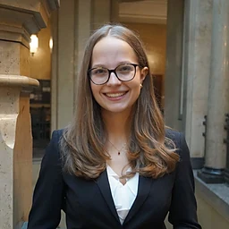 Carolin TerkampProfile Picture