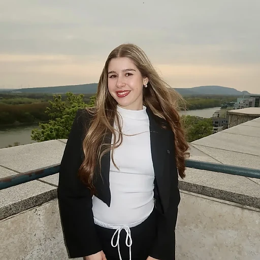 Simona Polakovičová