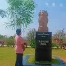 Om Karia