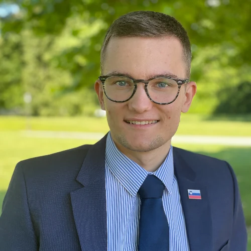 Nik Smerkolj