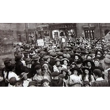 The National Federation of Women Workers – The Fight Beyond the Battlefield (1917)