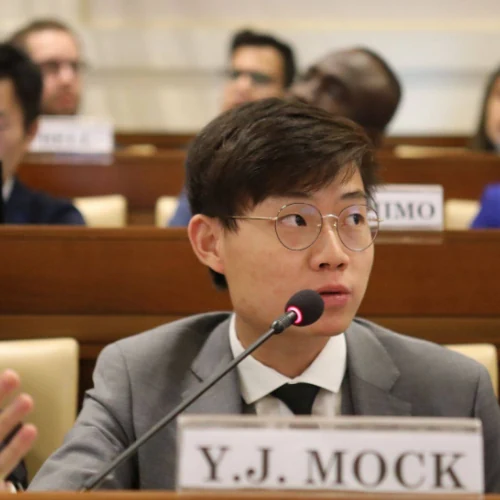 Yi Jun Mock