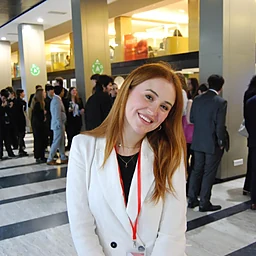 Beatriz MolenaProfile Picture