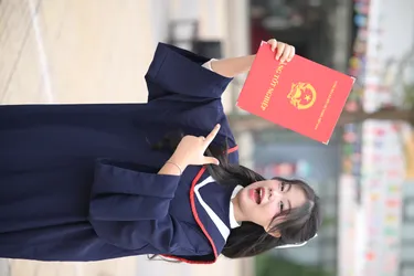 Tường Đặng Nguyễn Gia Cát