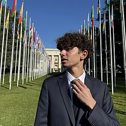 Yanis BenazzouzProfile Picture