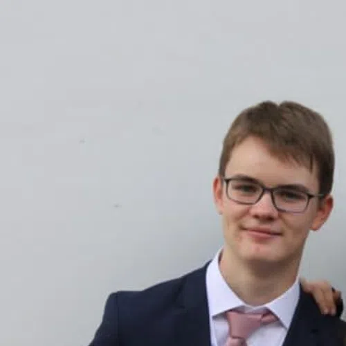 Finn Currie