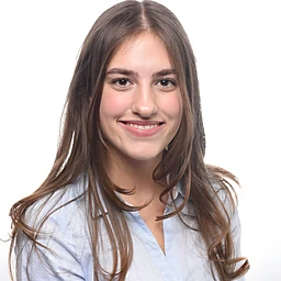 Lilly SchneiderProfile Picture