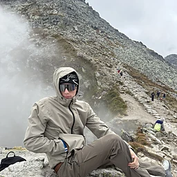 Piotr KarbowiakProfile Picture