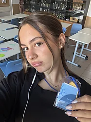 Eva- Andreia Oghină