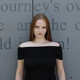Emilia ZwiechProfile Picture