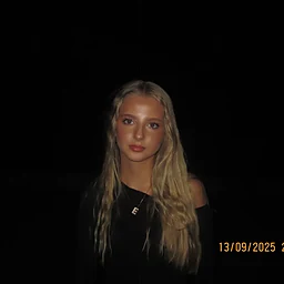 Elena ŻurawskaProfile Picture