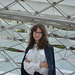 Eliza ZdychProfile Picture