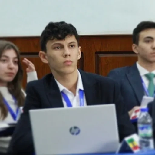 Farxod Fayzullaev
