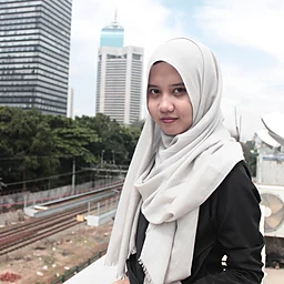 Malikah AmbaraniProfile Picture