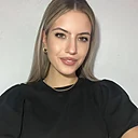 Lea ZahrastnikProfile Picture