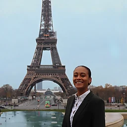 Alisée LarcherProfile Picture