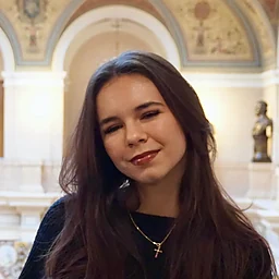 Maria TecuceanuProfile Picture