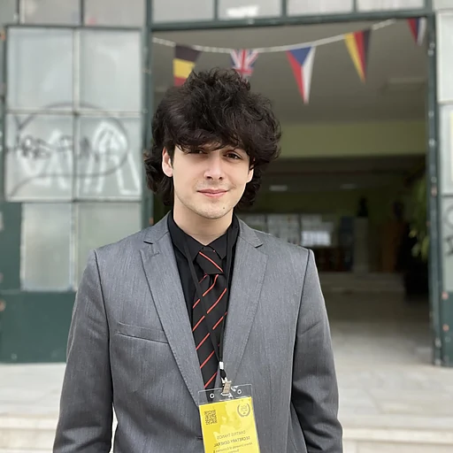 Dimitris Thanos
