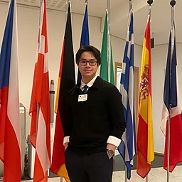 Minh HoàngProfile Picture