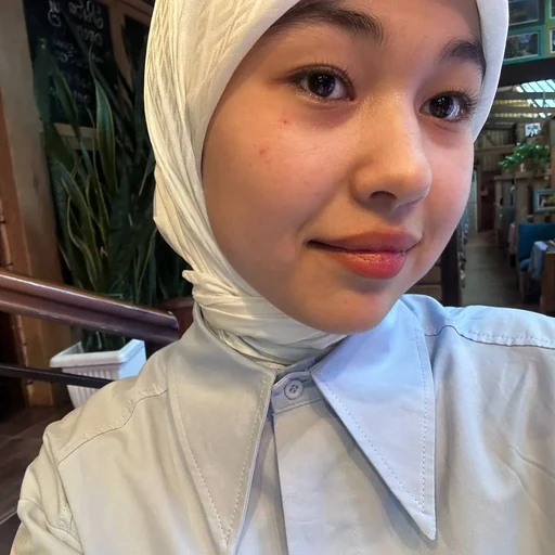 Hushnoza  Abdurashidova