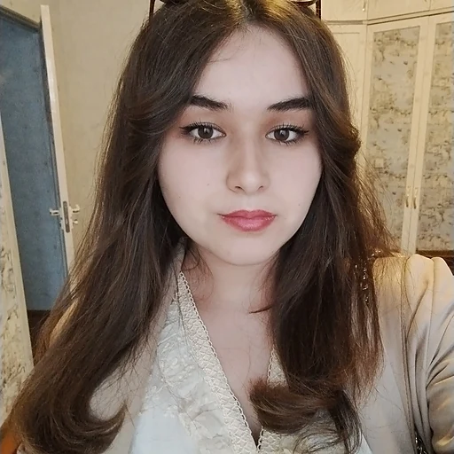 Diyora Khakimova