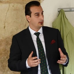 Borja PampillonProfile Picture