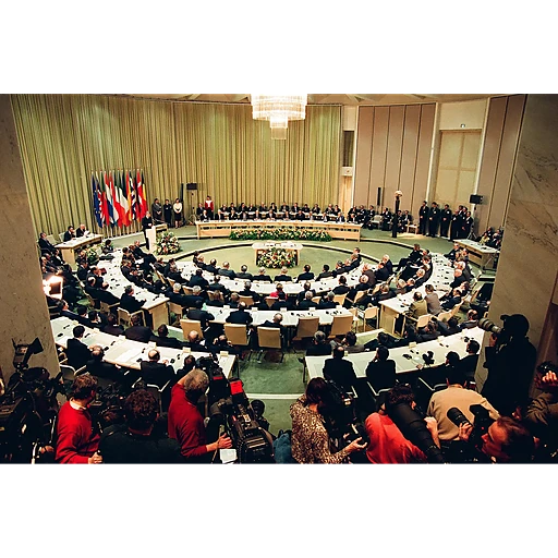 A Meeting in Maastricht: Negotiating the Treaty on European Union