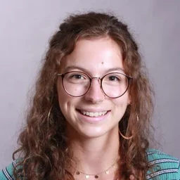Elsa MacrelleProfile Picture