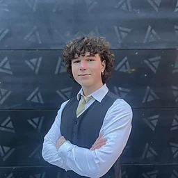 Piotr NowakowskiProfile Picture