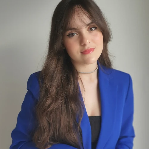 Juliana de Oliveira Pereira Magalhães