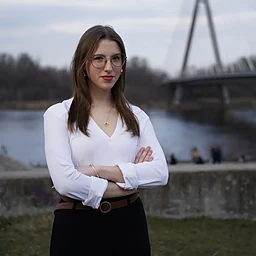 Aleksandra UssProfile Picture